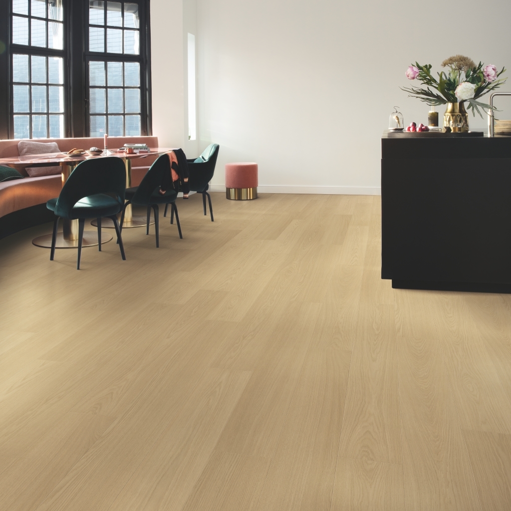 SIG4750 | Beige Varnished Oak Laminate